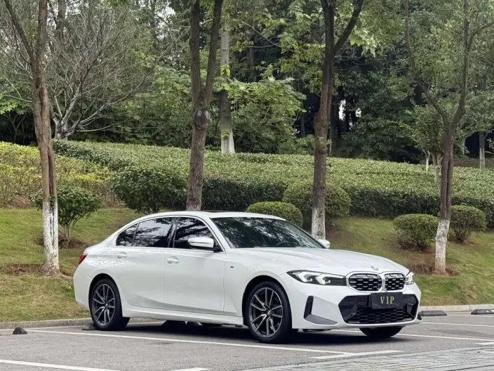 BMW 3 Series 2023 Model 325Li M Sports Set – фото 3