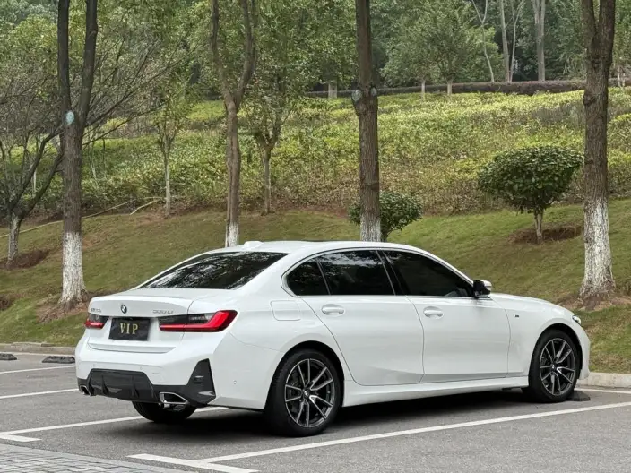 BMW 3 Series 2023 Model 325Li M Sports Set – фото 6