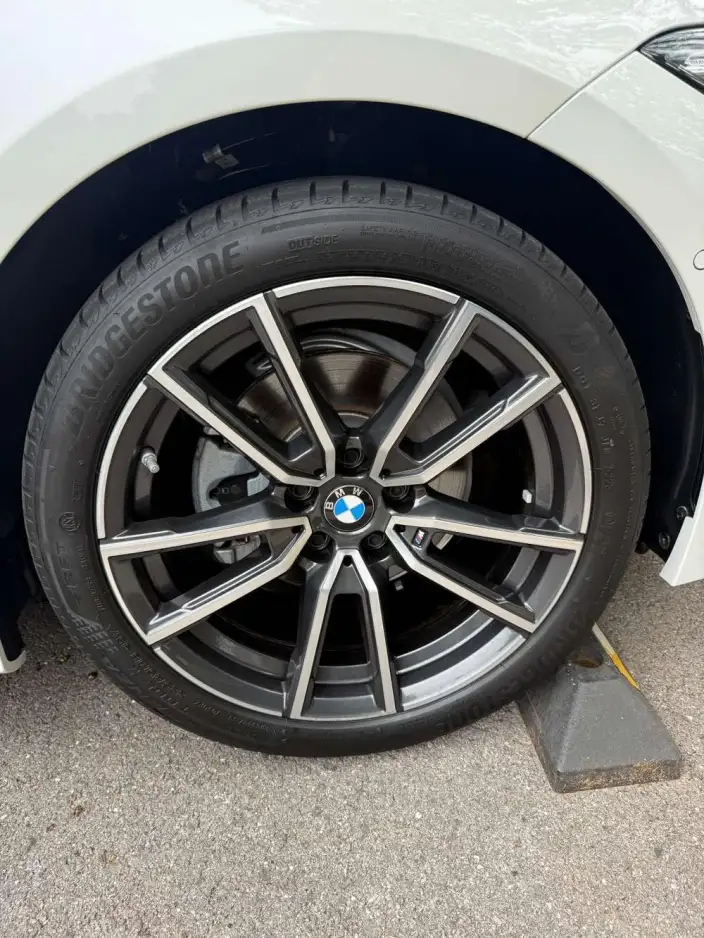 BMW 3 Series 2023 Model 325Li M Sports Set – фото 7
