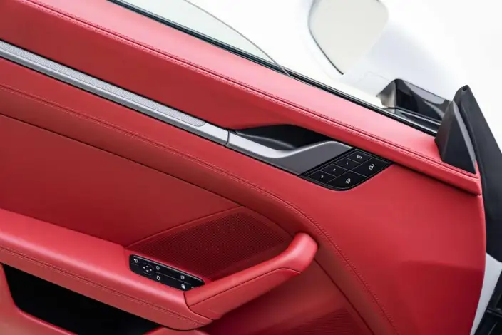 PORSCHE 911 2022 Model Carrera 3.0T – фото 8