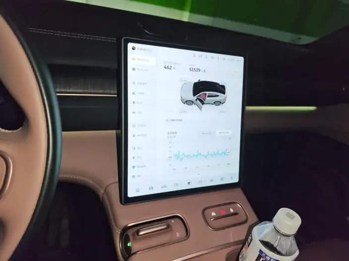 NIO EC6 2024 Model 75kWh – фото 8