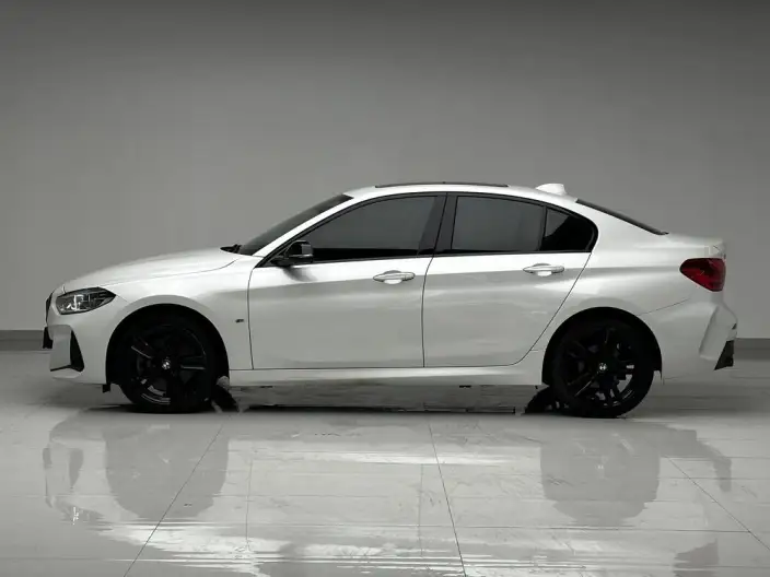 BMW 1 Series 2021 Model Facelift 125i M Sports Night Edition – фото 4