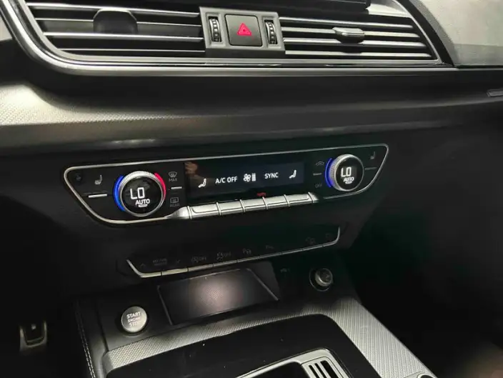 Audi Q5L 2024 Model 45TFSI Luxury Dynamic Model – фото 10