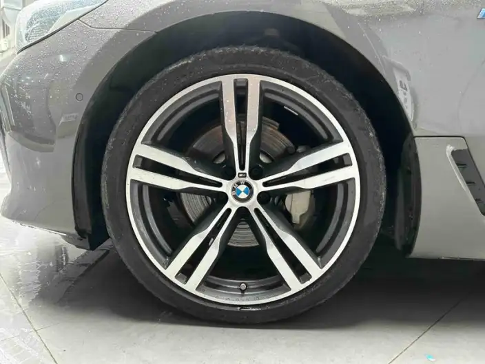 BMW 6 Series GT 2021 Model 630i M Sports Set – фото 7