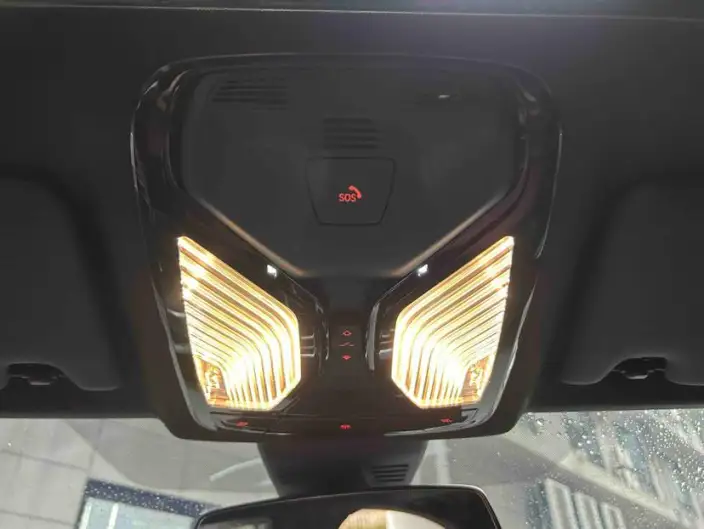 BMW 3 Series 2023 Model 325i M Sports Night Set – фото 8