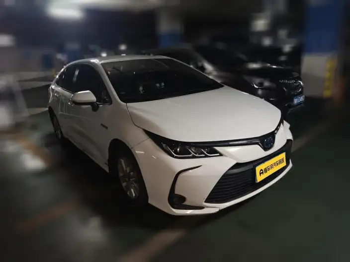 Toyota Corolla 2022 Model Hybrid 1.8L E-CVT Pioneer Edition – фото 3