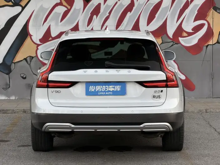 Volvo V90 2021 Model Cross Country B5 AWD Zhizun Edition – фото 6