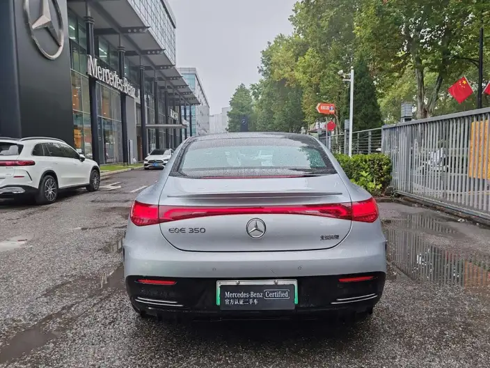 Mercedes-Benz EQE 2022 Model EQE 350 Pioneer Edition – фото 6