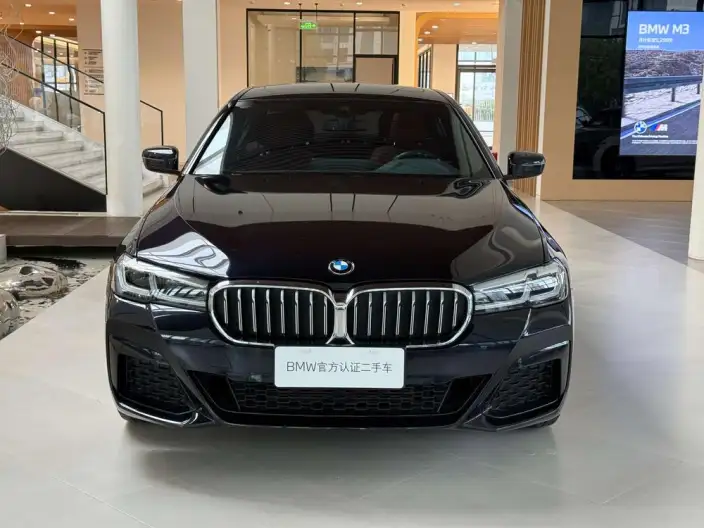 BMW 5 Series 2022 Model Facelift II 525Li M Sports Set – фото 2