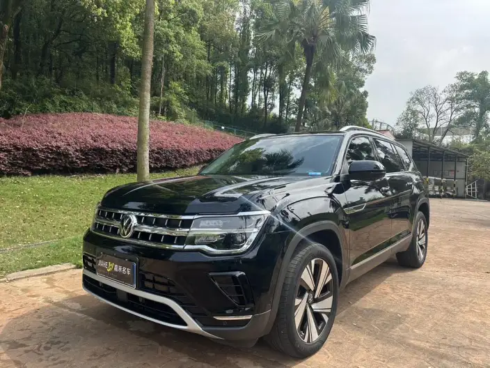 Volkswagen Teramont 2023 Model Facelift 380TSI 4WD Respect Deluxe Edition – фото 1