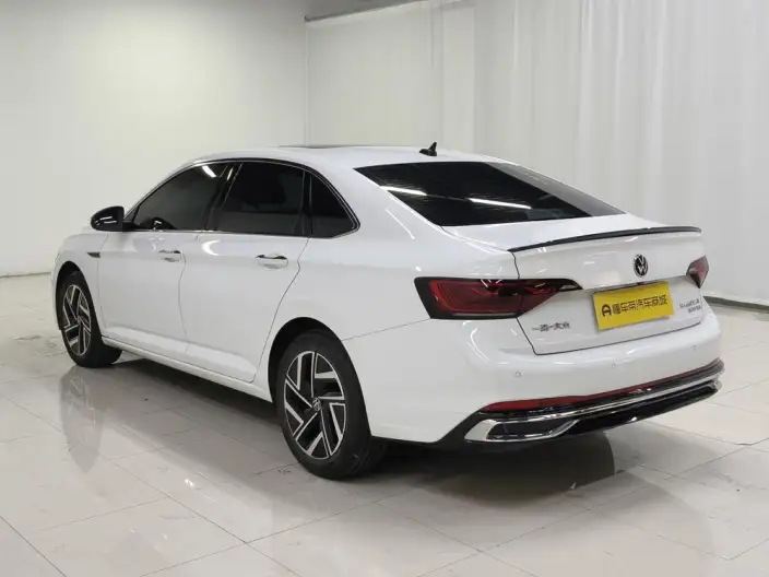 Volkswagen Sagitar 2023 Model 300TSI DSG Beyond Edition – фото 5