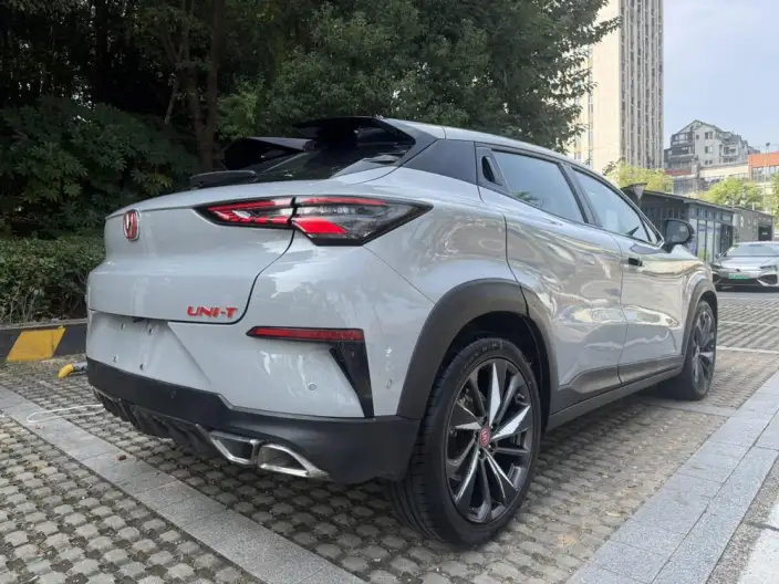 Changan UNI-T 2020 Model 1.5T Flagship Model – фото 6