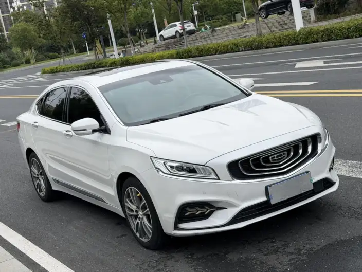 Geely Borui 2020 Model 1.5T MHEV Shine Smart Edition – фото 3
