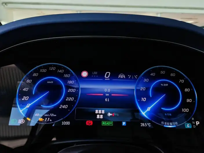 Mercedes-Benz EQS SUV 2023 Model EQS 450 4MATIC Deluxe Edition – фото 10