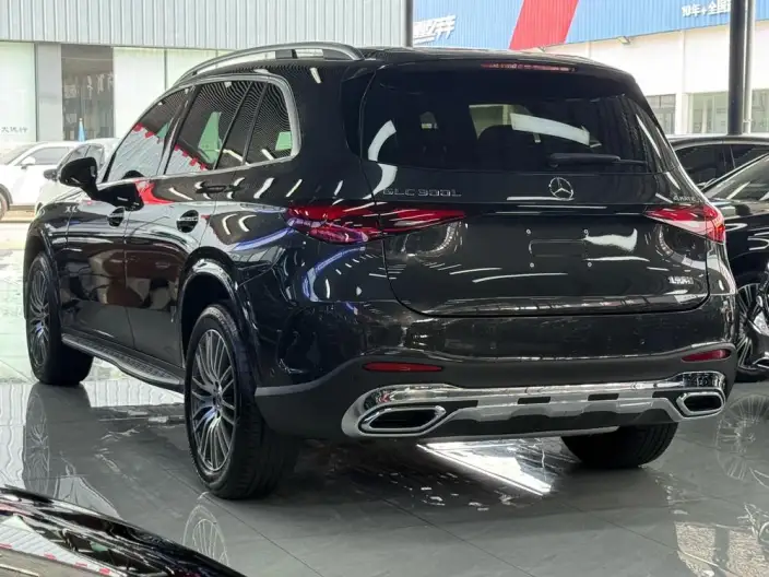 Mercedes-Benz GLC 2023 Model Facelift GLC 300 L 4MATIC Dynamic Model 5 seat