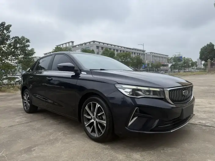 Geely Emgrand 2022 Model No. 4 Gen 1.5L CVT Noble Model – фото 3