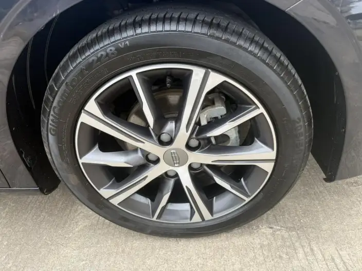 Geely Emgrand 2022 Model No. 4 Gen 1.5L CVT Noble Model – фото 9