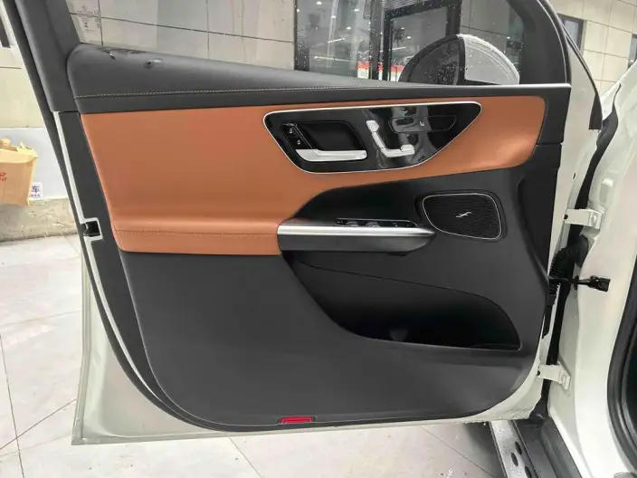 Mercedes-Benz GLC 2024 Model GLC 260 L 4MATIC Dynamic Model 5 seat – фото 10