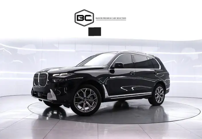 BMW X7 2024 Model xDrive40i Leading Model Luxury Set 7 seat – фото 10