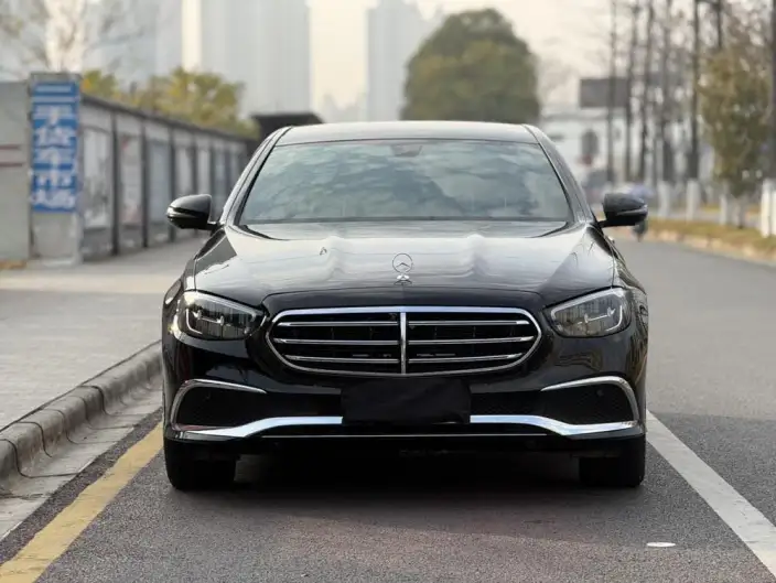 Mercedes-Benz E-Class 2021 Model Facelift E 300 L Fashion Model sedan – фото 2