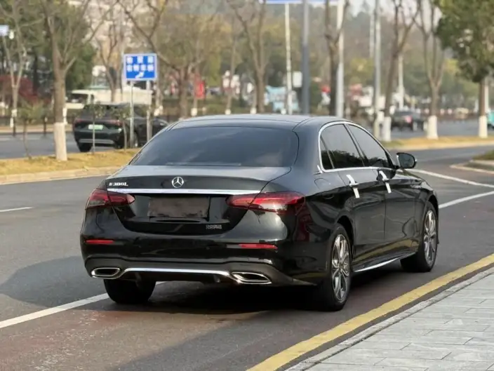 Mercedes-Benz E-Class 2021 Model Facelift E 300 L Fashion Model sedan – фото 6