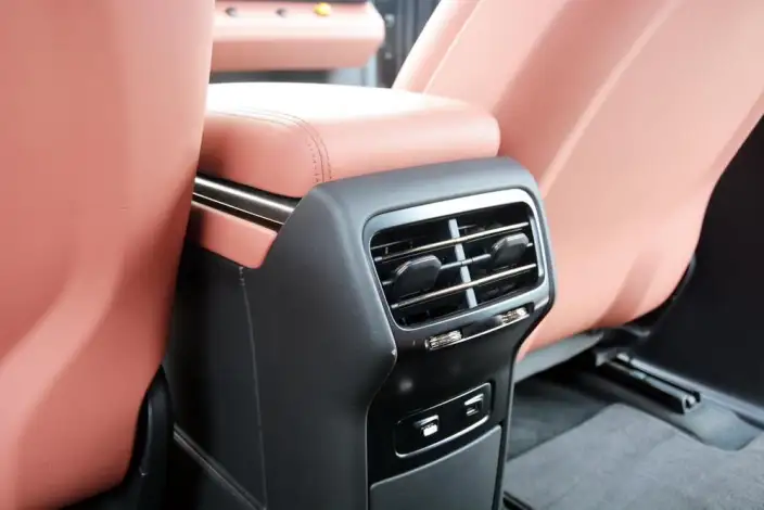 NIO EC6 2020 Model 440KM Performance version – фото 10