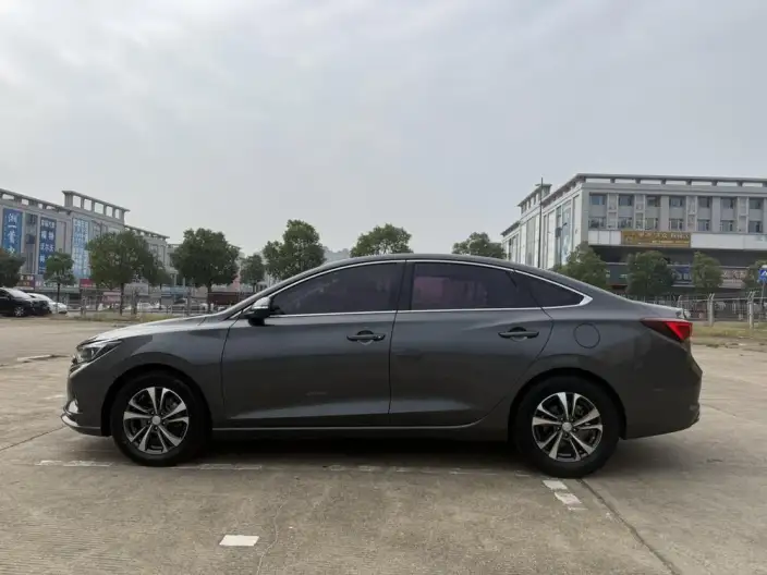 Changan Eado 2021 Model PLUS Blue whale NE 1.4T GDI DCT Noble Model – фото 4