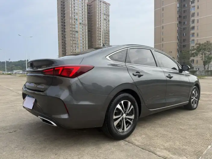Changan Eado 2021 Model PLUS Blue whale NE 1.4T GDI DCT Noble Model – фото 7