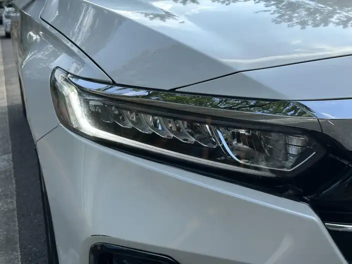 Honda Accord 2022 Model 260TURBO Deluxe Edition – фото 10
