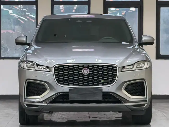 Jaguar F-PACE 2021 Model 340PS R-Dynamic SE – фото 2