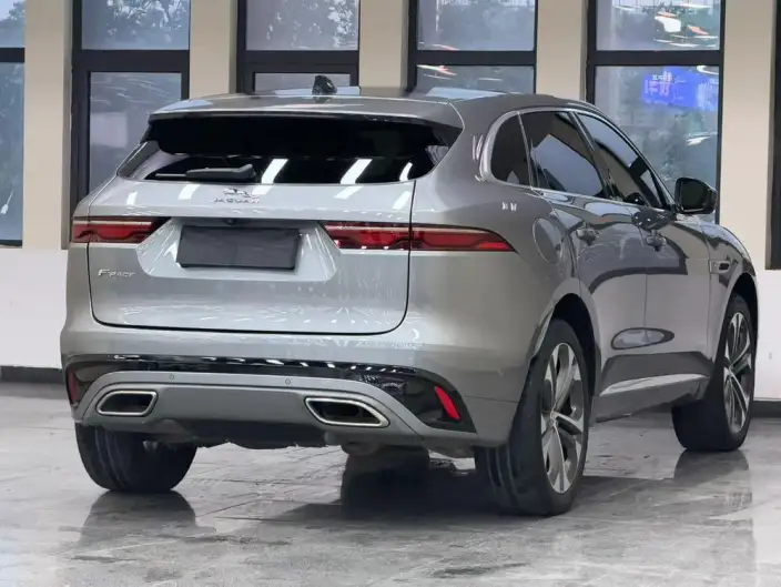 Jaguar F-PACE 2021 Model 340PS R-Dynamic SE – фото 7