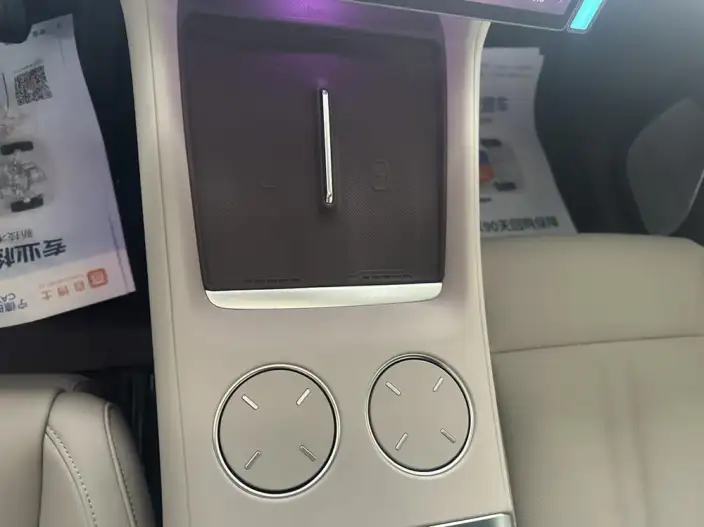 Xiaomi YU7 2025 Model 4WD Max Edition – фото 8