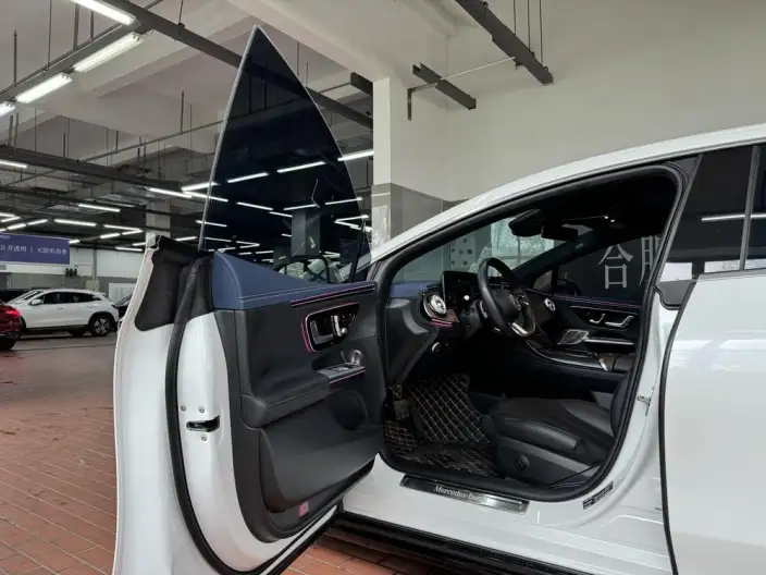 Mercedes-Benz EQE 2022 Model EQE 350 Deluxe Edition – фото 10