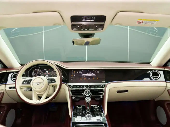 Continental Flying Spur 2022 Model 4.0T V8 Standard Edition – фото 10