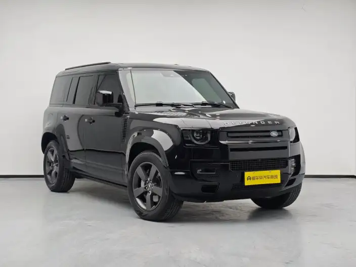 Land Rover Defender 2025 Model 110 3.0T P400 HSE X-Dynamic – фото 3