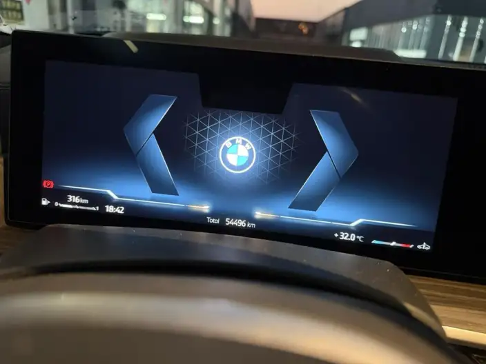 BMW X5 2023 Model xDrive40Li M Sports Night Set – фото 9