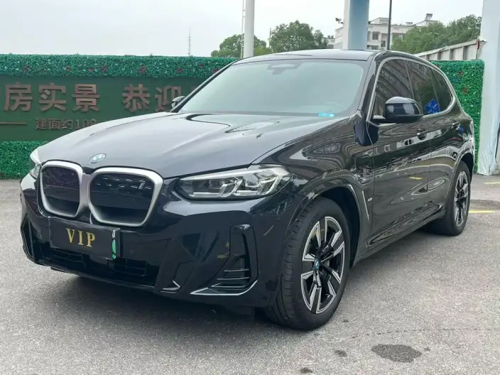 BMW iX3 2023 Model Leading Model – фото 10