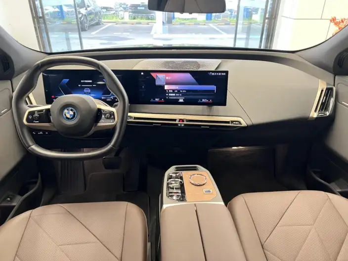 BMW iX 2022 Model xDrive40 – фото 8