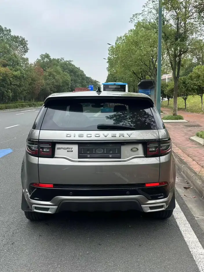 Land Rover Discovery Sport 2021 Model 249PS R-Dynamic S Performance version 5 seat – фото 5