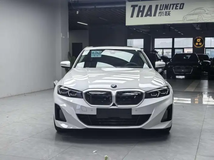 BMW i3 2023 Model eDrive35L – фото 2
