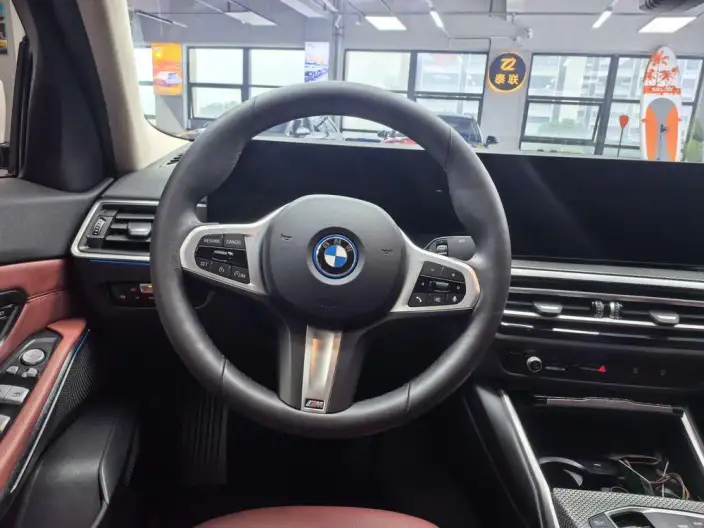BMW i3 2023 Model eDrive35L – фото 10