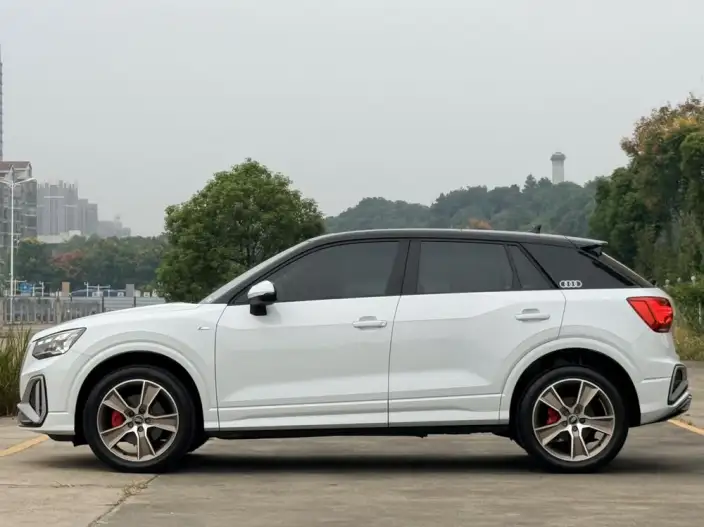 AUDI Q2L 2024 Model 35 TFSI Fashion Dynamic Model – фото 4