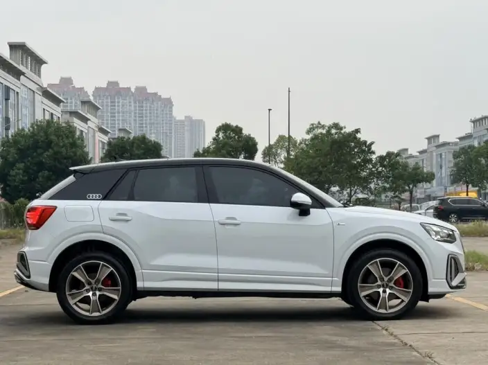 AUDI Q2L 2024 Model 35 TFSI Fashion Dynamic Model – фото 8