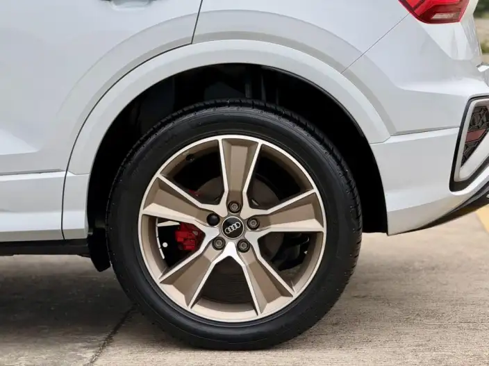 AUDI Q2L 2024 Model 35 TFSI Fashion Dynamic Model – фото 9
