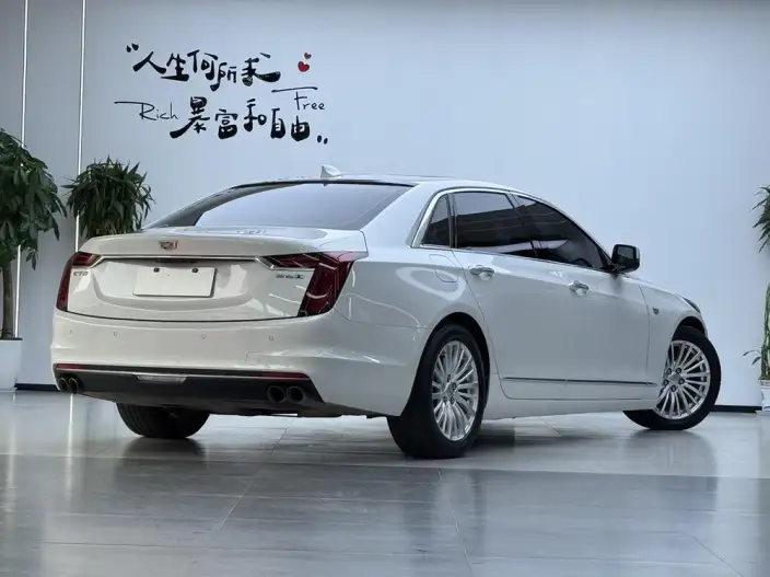 Cadillac CT6 2020 Model 28T Luxury Model – фото 5