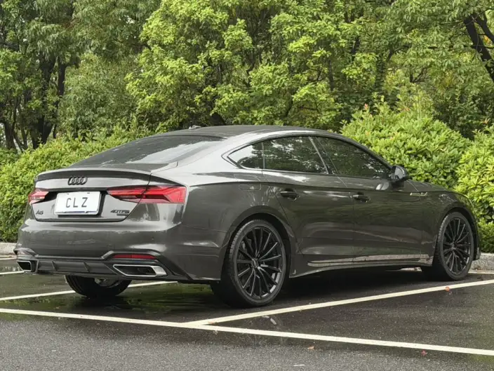 Audi A5 2022 Model Sportback 40 TFSI quattro Luxury Dynamic Model – фото 4