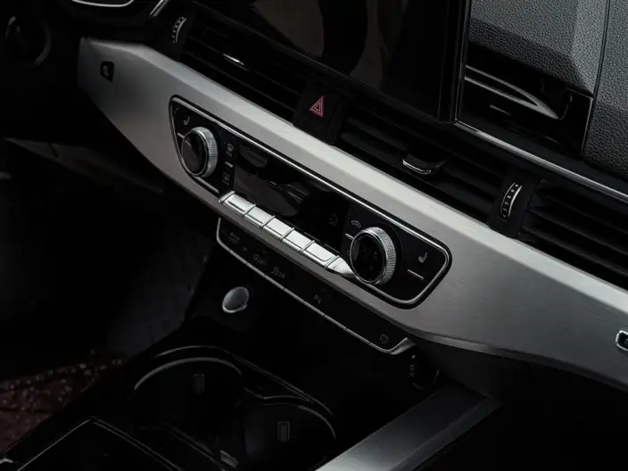 Audi A5 2022 Model Sportback 40 TFSI quattro Luxury Dynamic Model – фото 10