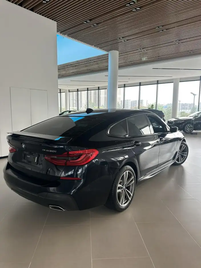 BMW 6 Series GT 2020 Model 630i M Sports Set – фото 3
