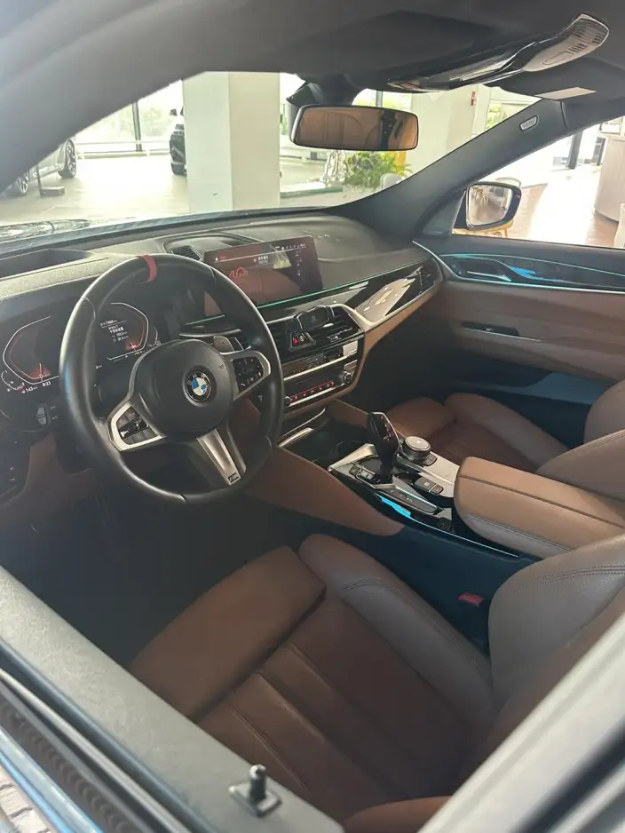 BMW 6 Series GT 2020 Model 630i M Sports Set – фото 6