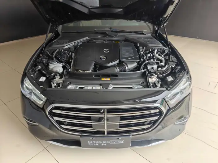 Mercedes-Benz E-Class 2025 Model E 300 L Luxury Model sedan – фото 10